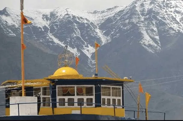 लद्दाख का धार्मिक स्थल गुरुद्वारा पत्थर साहिब