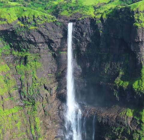 मालशेज झरना Malshej Waterfall