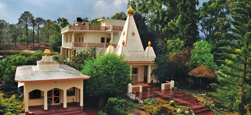 "उत्तराखंड का प्राचीन मंदिरों और सांस्कृतिक धरोहरों का शहर" - द्वाराहाट