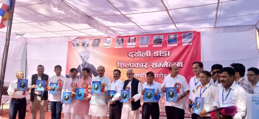 अल्मोड़ा में शिल्पकार सम्मेलन की गूंज: मुंशी हरिप्रसाद टम्टा की विरासत के 100 वर्ष पूरे