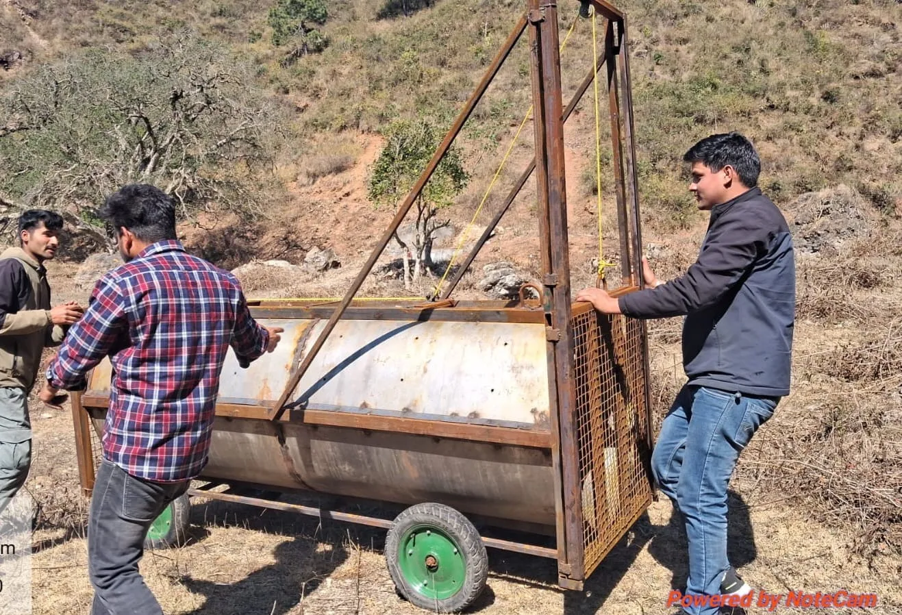 भालू हमले के बाद अल्मोड़ा वन विभाग की तत्परता, घायलों को मुआवजा, निगरानी और रोकथाम के कदम 1 भालू हमले के बाद अल्मोड़ा वन विभाग की तत्परता, घायलों को मुआवजा, निगरानी और रोकथाम के कदम