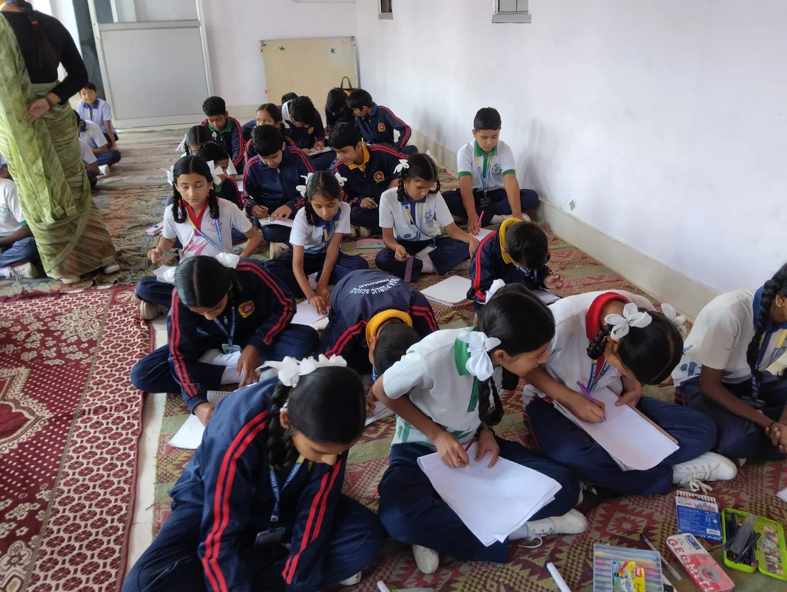 द्रोण पब्लिक स्कूल में प्रतिभाओं का महाकुंभ, उम्मीद फाउंडेशन ने जगाई नई उम्मीद! 2 द्रोण पब्लिक स्कूल में प्रतिभाओं का महाकुंभ, उम्मीद फाउंडेशन ने जगाई नई उम्मीद!